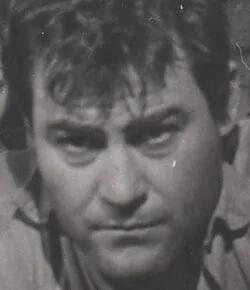 Leonardo Villar