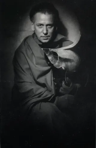 Görsel: Fred Erismann, Theaterfotograf Bern / CC BY-SA Leopold Biberti