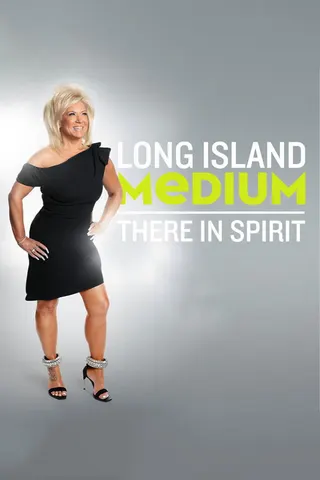 Görsel: TMDB Long Island Medium afişi
