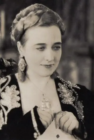 Louise Dresser