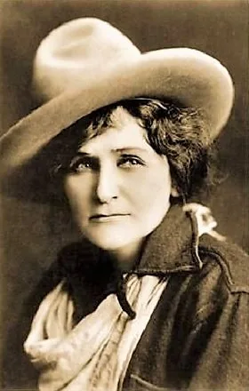 Görsel: Unknown authorUnknown author / Kamu malı Louise Lester