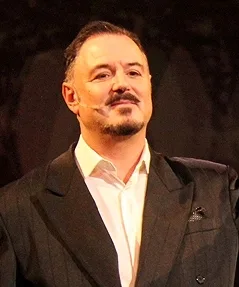 Maksim Leonidov