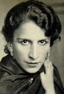 Margarita Robles