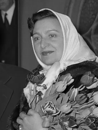 Marie Bell