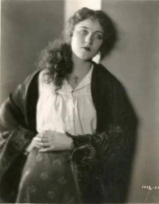 Görsel: Unknown authorUnknown author / Kamu malı Maude George