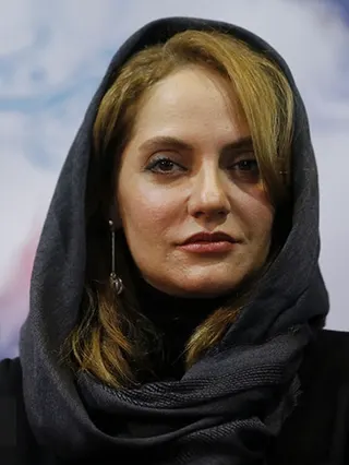 Mehnaz Afşar