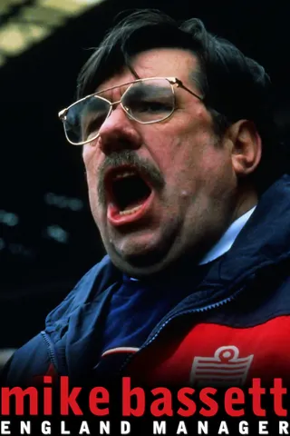 Görsel: TMDB Mike Bassett: England Manager afişi