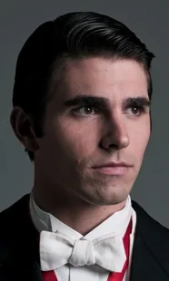 Görsel: Miles Fisher 9-26-09.png: Nadav Benjamin derivative work: Cirt / CC BY-SA Miles Fisher