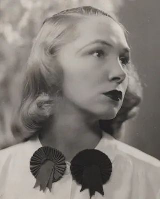 Mimi D'Estée