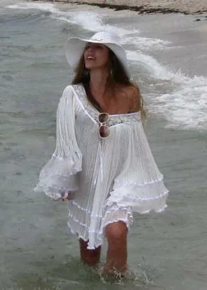 Mónica Ayos