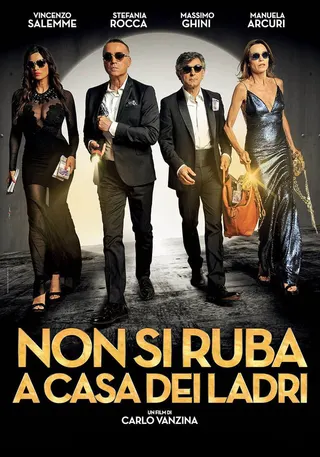Non si ruba a casa dei ladri afişi