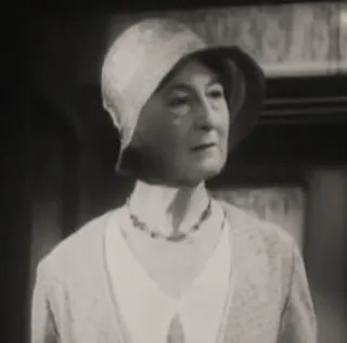 Görsel: film screenshot (Samuel Goldwyn Prod. / United Artists) / Kamu malı Nora Cecil