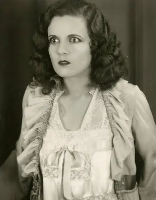 Görsel: Unknown authorUnknown author / Kamu malı Nora Lane