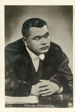 Görsel: Anonymous photographer, not identified anywhere / Kamu malı Oskar Homolka