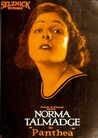 Panthea afişi