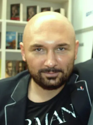 Patryk Vega