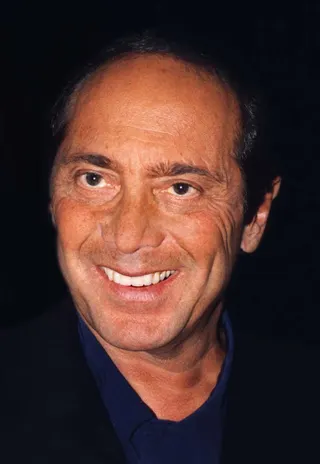 Görsel: Kingkongphoto & www.celebrity-photos.com from Laurel Maryland, USA / CC BY-SA Paul Anka