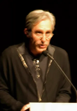Görsel: https://www.flickr.com/photos/punktoad / CC BY Paul Weitz