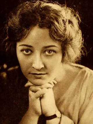 Görsel: Unknown authorUnknown author / Kamu malı Pauline Frederick