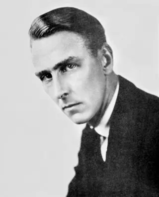 Görsel: Unattributed. Taken from Who's Who on the Silver Screen (page 41), by Charles Donald Fox and Milton L. Silver. Published by Ross Publishing Co., 1920. Photographers are credited en masse in the book's / Kamu malı Percy Marmont