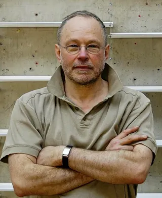 Görsel: Max Plunger - photographer / CC BY-SA Peter Cohen