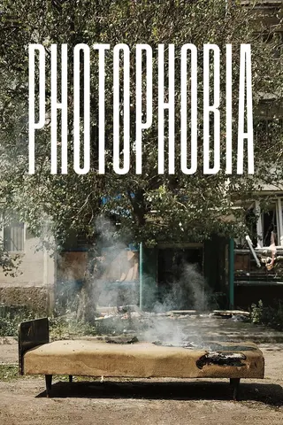 Görsel: TMDB Photophobia afişi