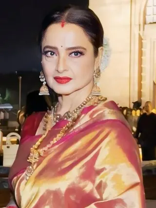 Görsel: https://www.bollywoodhungama.com/ / CC BY Rekhā