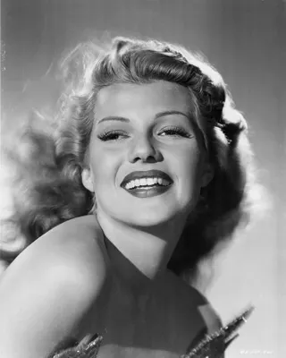 Görsel: Columbia Pictures; photographer not identified / Kamu malı Rita Hayworth