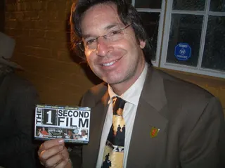 Görsel: the1secondfilm.com at https://www.flickr.com/photos/the1secondfilm/ / CC BY Robert Carradine