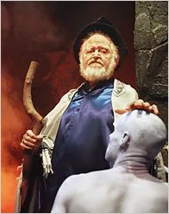 Görsel: BonnieStayon / CC BY-SA Robert Prosky