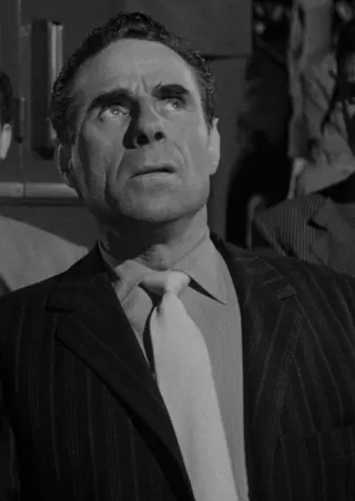 Görsel: Stefano Vanzina aka Steno (director) / Carlo Montuori (cinematographer) / Kamu malı Rocco D'Assunta