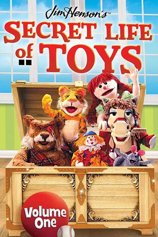 Görsel: TMDB Secret Life of Toys afişi