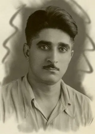 Görsel: Unknown authorUnknown author / Kamu malı Şemsi Bedelbeyli