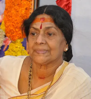 Görsel: Ravisundarshanmugam, Shanmugam Studio, Kollam,Kerala / CC BY-SA Sukumari
