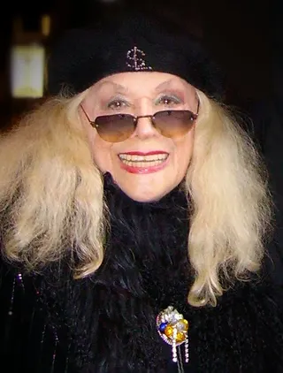 Görsel: LoveMattersMost / CC0 Sylvia Miles