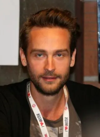 Görsel: Floatjon / CC BY-SA Tom Mison