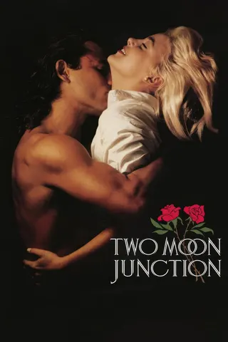 Görsel: TMDB Two Moon Junction afişi