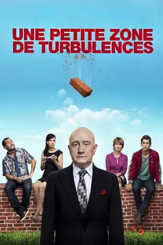 Görsel: TMDB Une petite zone de turbulences afişi
