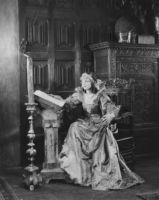 Vera Reynolds