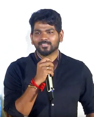 Görsel: PuthuYugamTV / CC BY Vignesh Shivan
