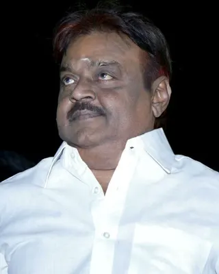 Görsel: https://silverscreen.in / CC BY-SA Vijayakanth