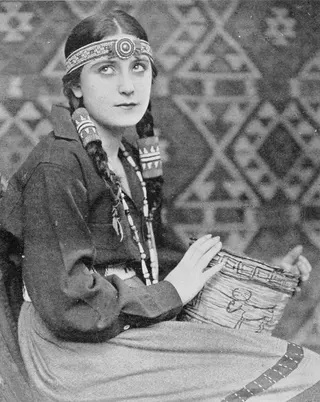 Görsel: Unknown authorUnknown author / Kamu malı Virginia Brown Faire
