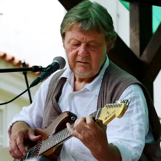Görsel: Jiří Bubeníček / CC BY-SA Vladimír Merta