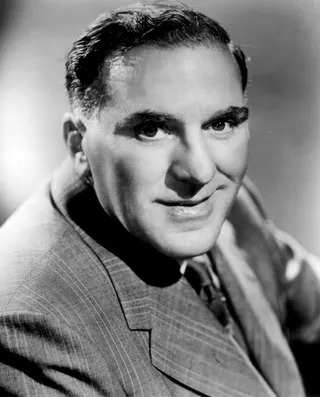 Görsel: The Bureau of Industrial Service for CBS-TV. The Bureau was a division of ad agency Young & Rubicam and was widely used by networks, studios and program sponsors for distributing publicity materials. / Kamu malı William Bendix